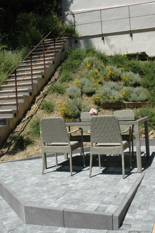 Les Jardins De Soulane B&B - Adults Only Belcastel-et-Buc Exterior foto